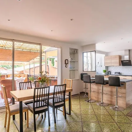 Spacious And Bright 85 M Near Downtown Hyères Exterior foto