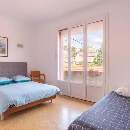 Spacious And Bright 85 M Near Downtown Hyères Exterior foto